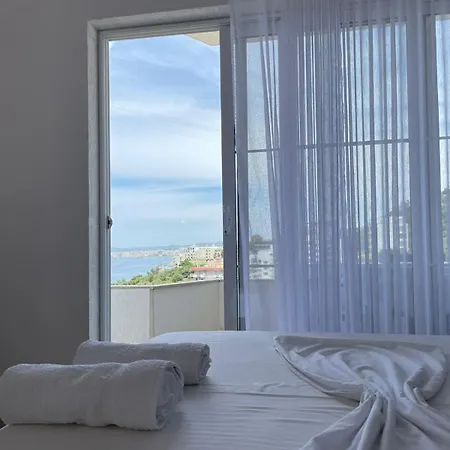 Lägenhet Valona Apartament