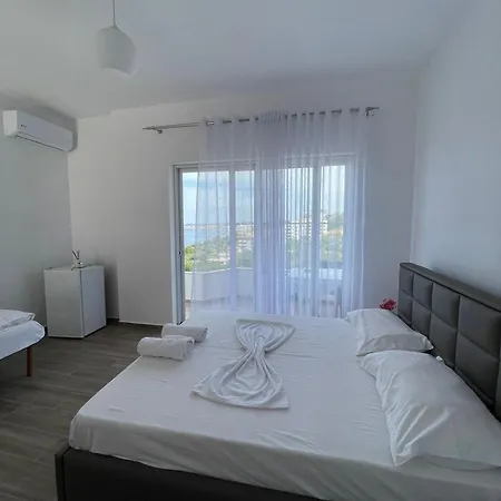 Valona Apartament *